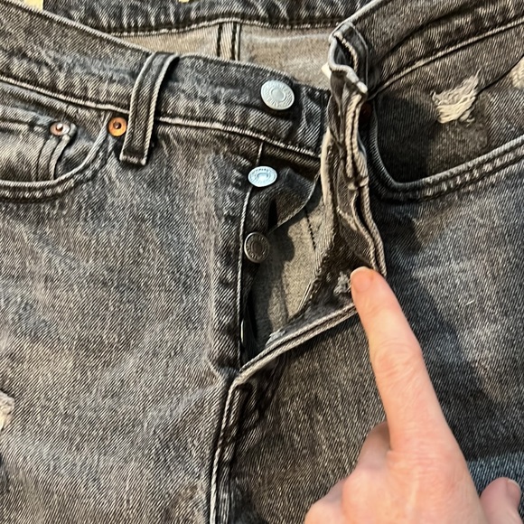 Levi's wedgie straight jeans in black - Picture 5 of 8